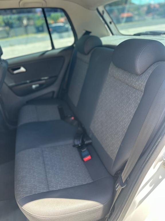 VOLKSWAGEN Fox - Foto