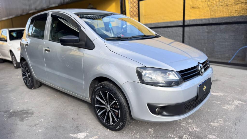 VOLKSWAGEN Fox - Foto