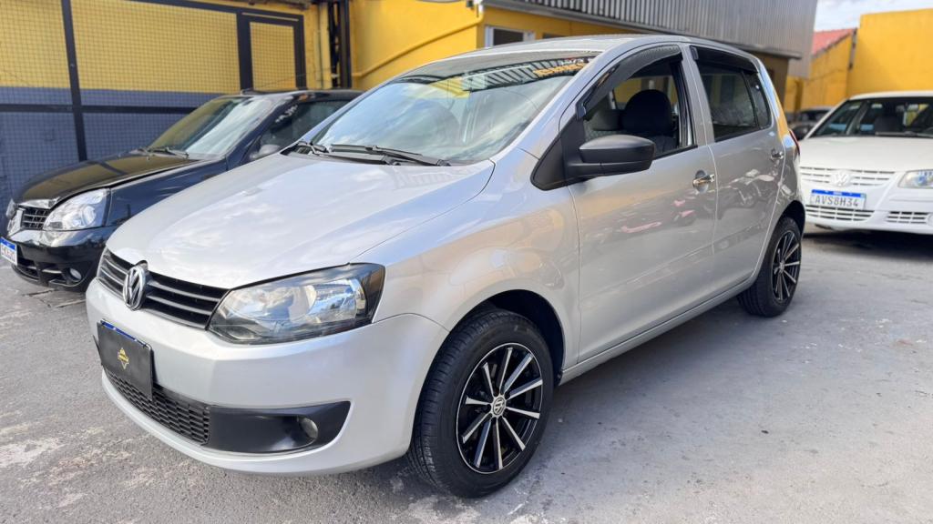 VOLKSWAGEN Fox - Foto