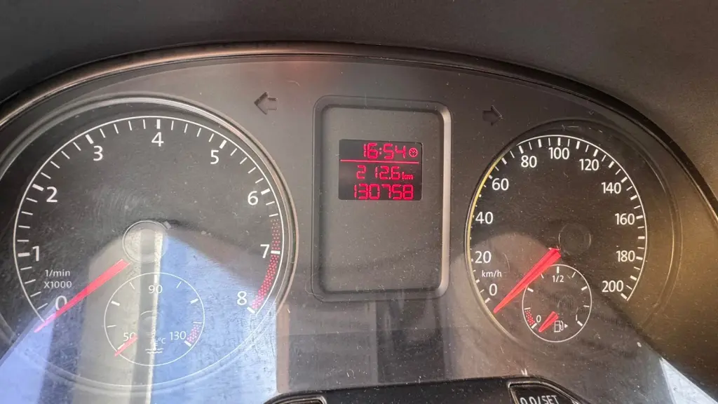 VOLKSWAGEN Fox - Foto