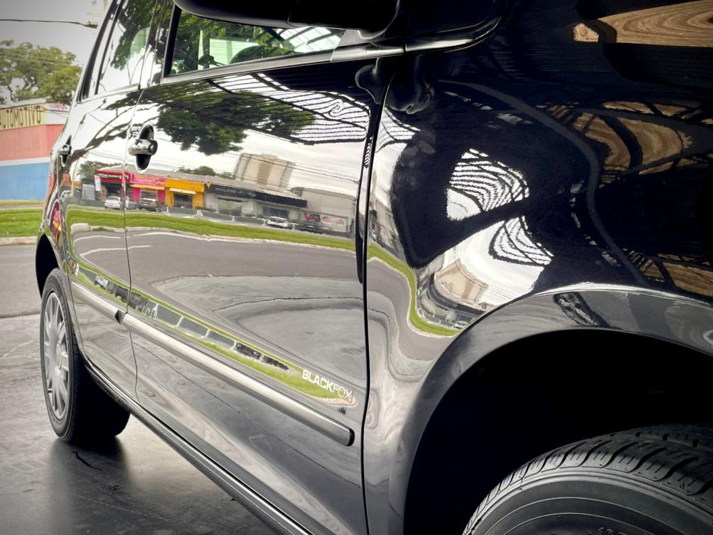 VOLKSWAGEN Fox - Foto