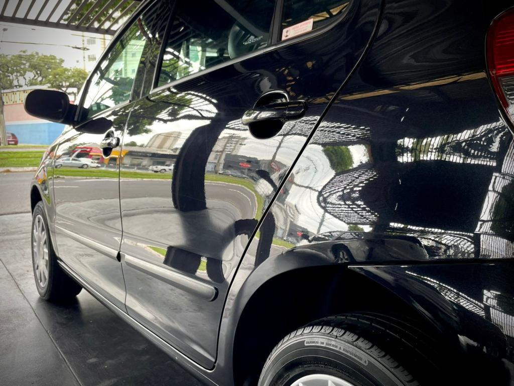 VOLKSWAGEN Fox - Foto