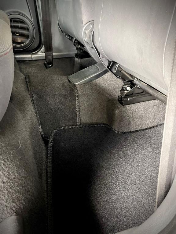 VOLKSWAGEN Fox - Foto