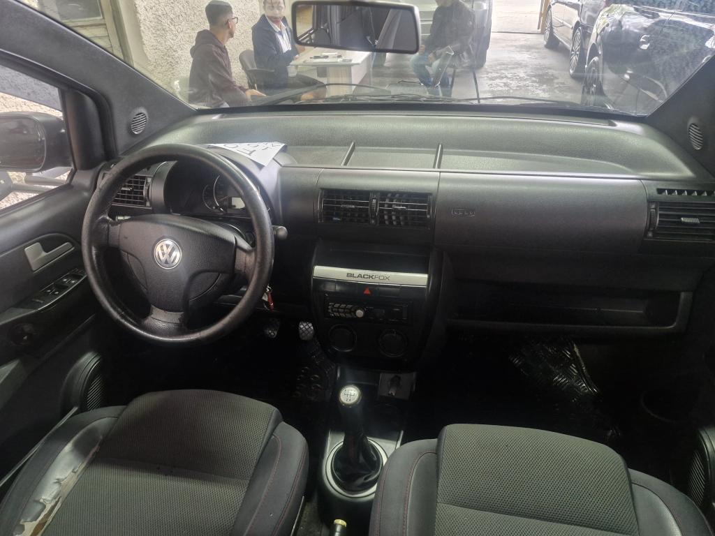 VOLKSWAGEN Fox - Foto