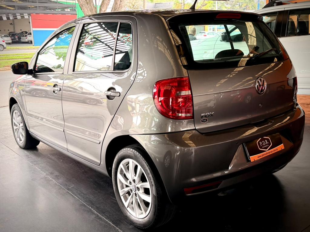 VOLKSWAGEN Fox - Foto