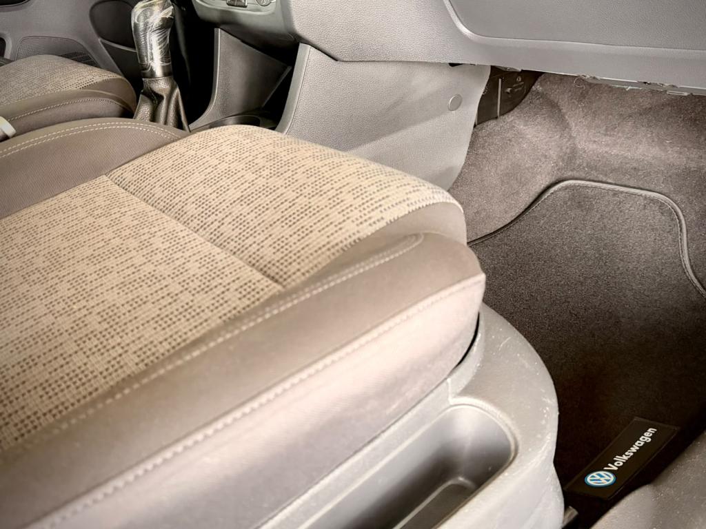VOLKSWAGEN Fox - Foto