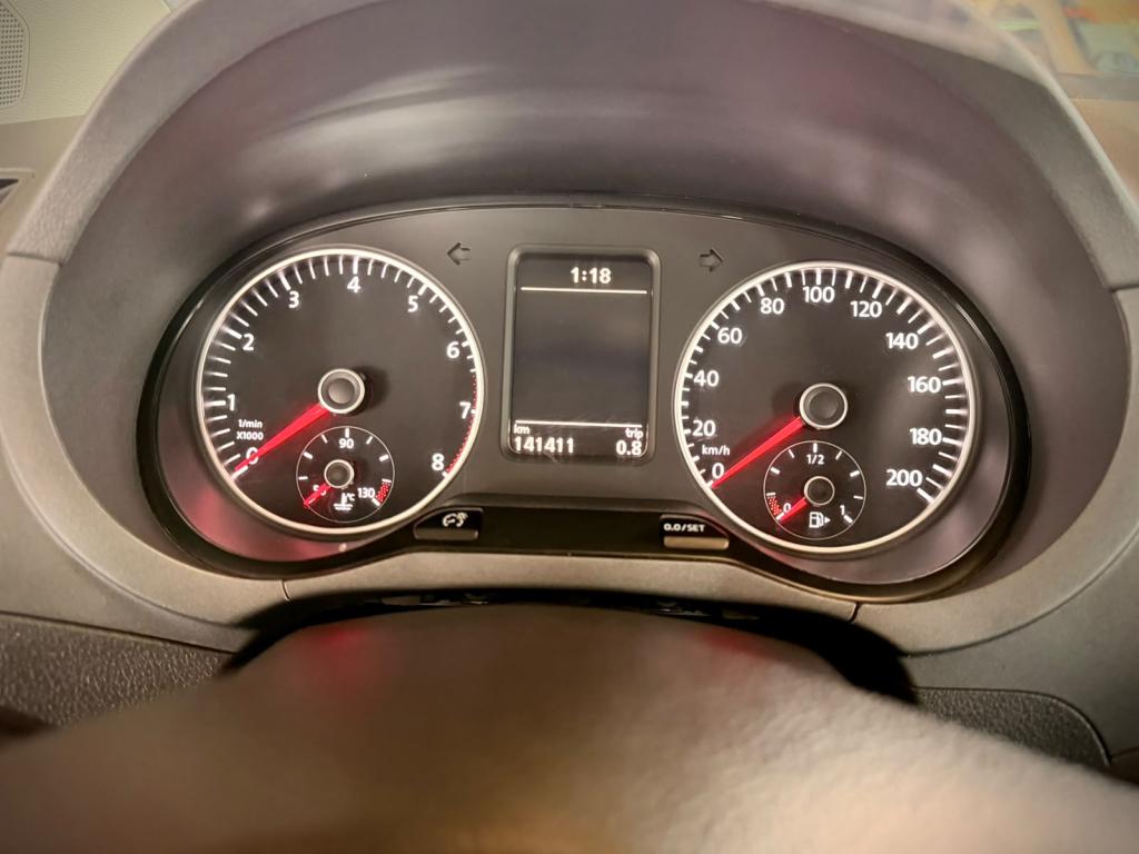 VOLKSWAGEN Fox - Foto