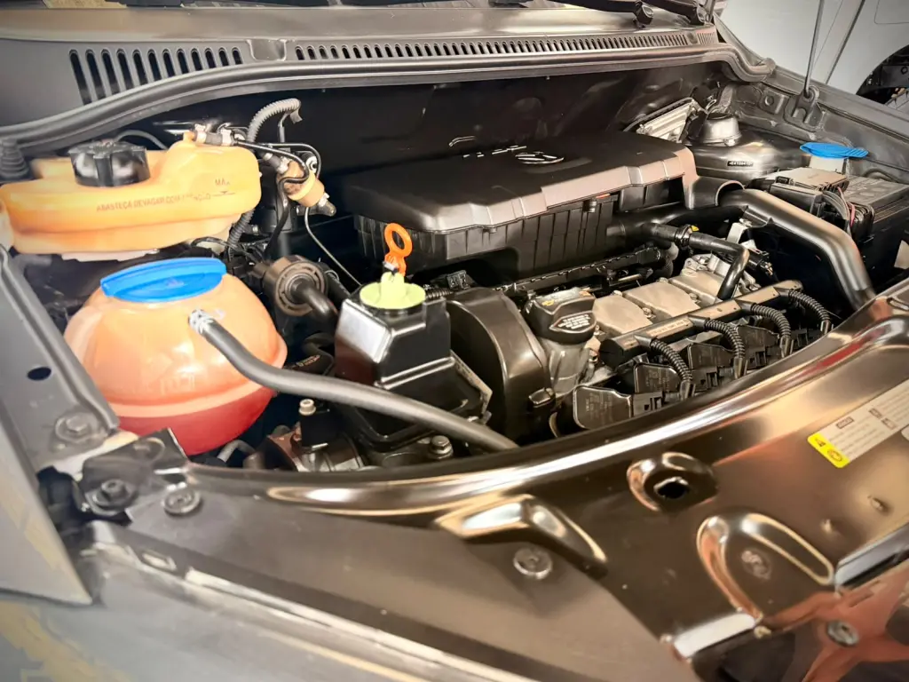 VOLKSWAGEN Fox - Foto