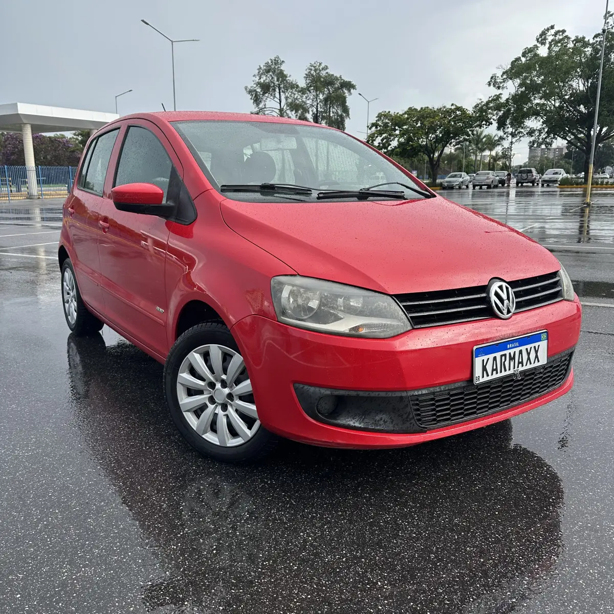 VOLKSWAGEN Fox - Foto