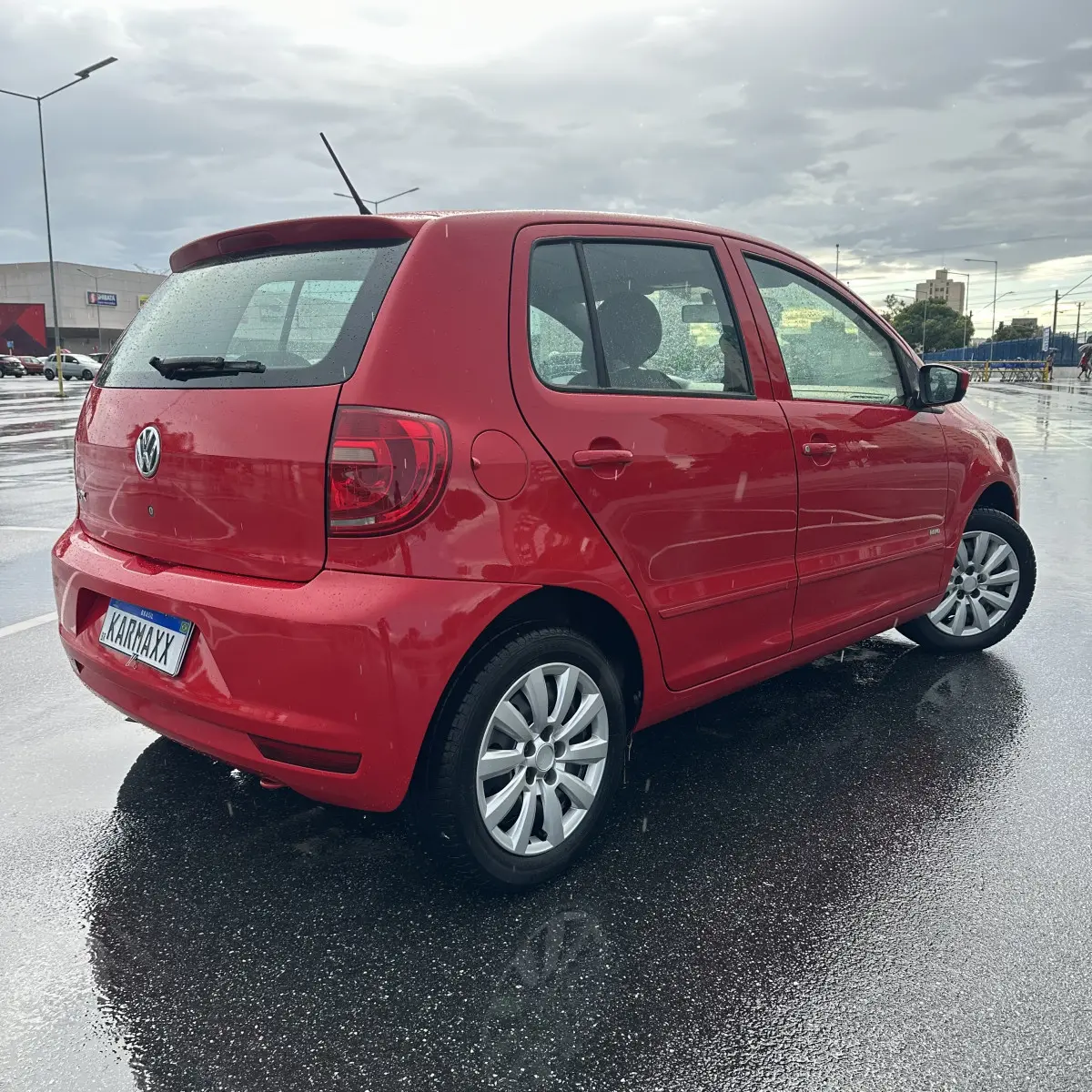 VOLKSWAGEN Fox - Foto