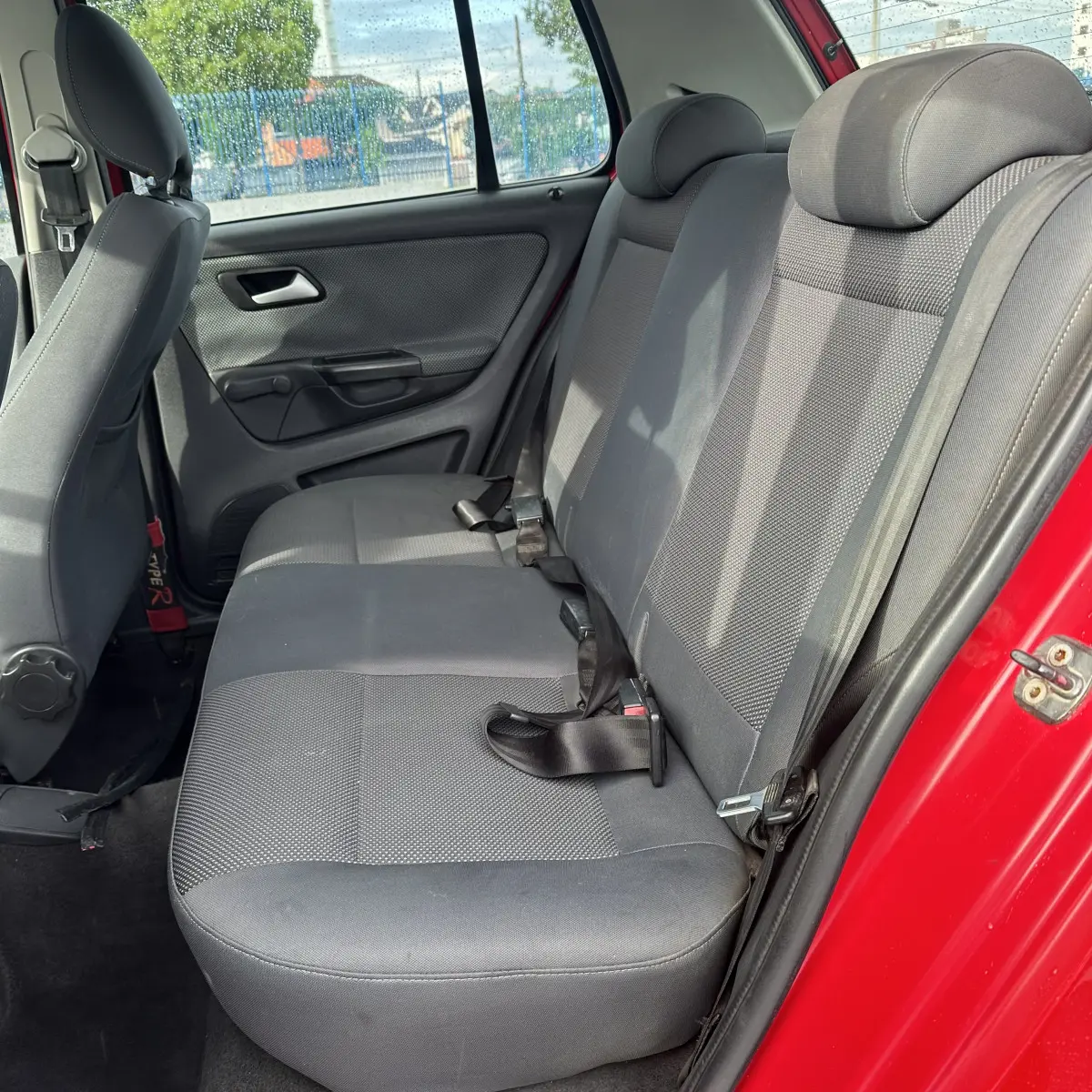 VOLKSWAGEN Fox - Foto