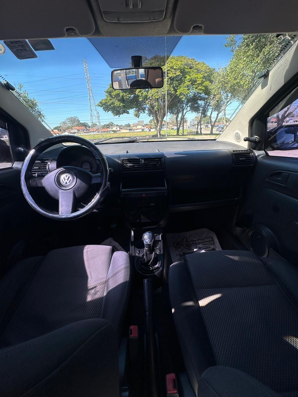 VOLKSWAGEN Fox - Foto