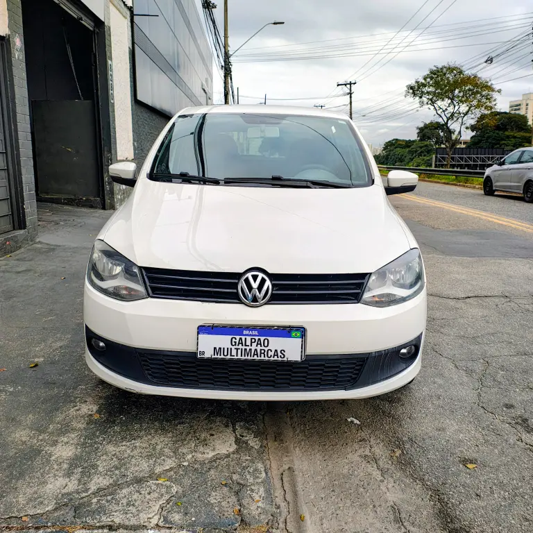 VOLKSWAGEN Fox - Foto