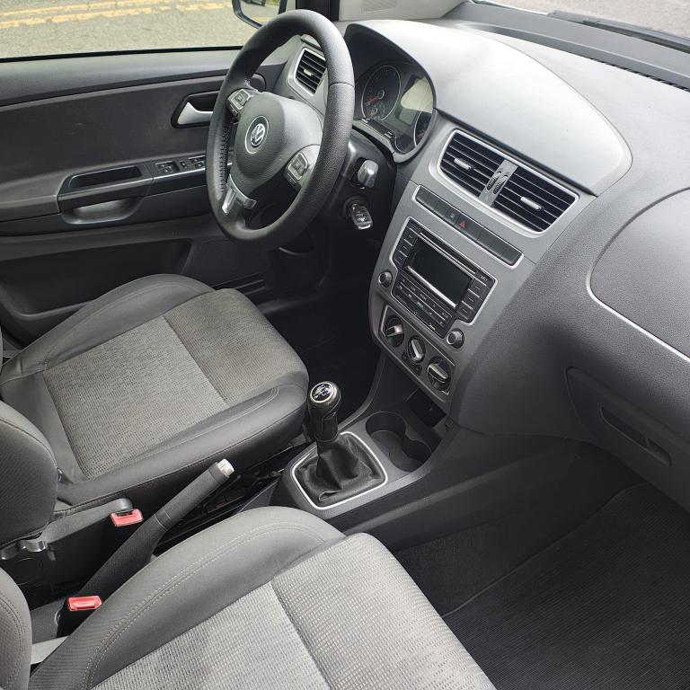 VOLKSWAGEN Fox - Foto