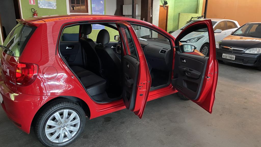VOLKSWAGEN Fox - Foto