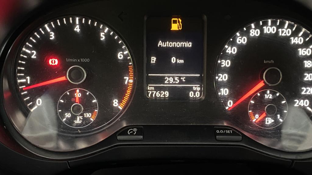 VOLKSWAGEN Fox - Foto