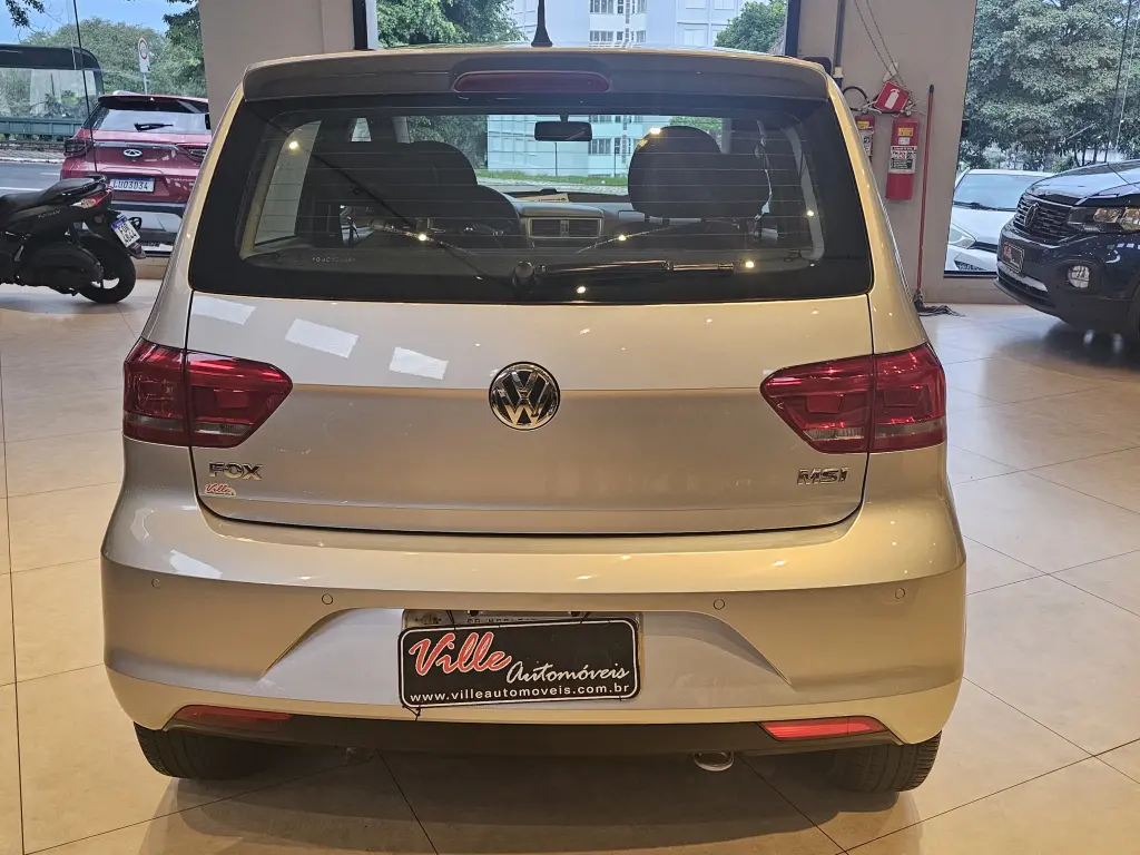 VOLKSWAGEN Fox - Foto