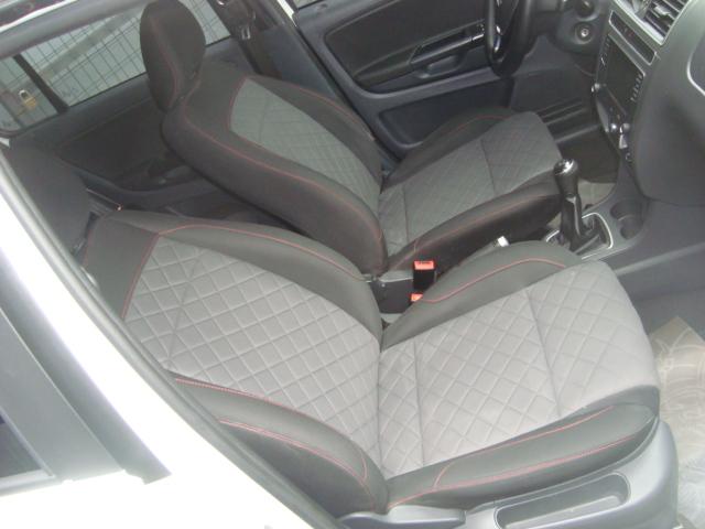 VOLKSWAGEN Fox - Foto