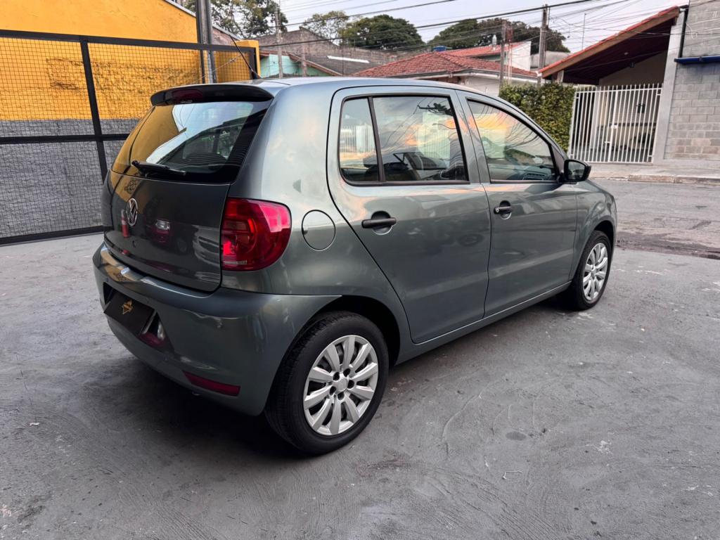 VOLKSWAGEN Fox - Foto