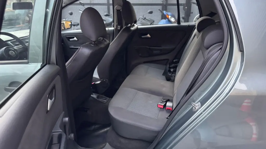 VOLKSWAGEN Fox - Foto