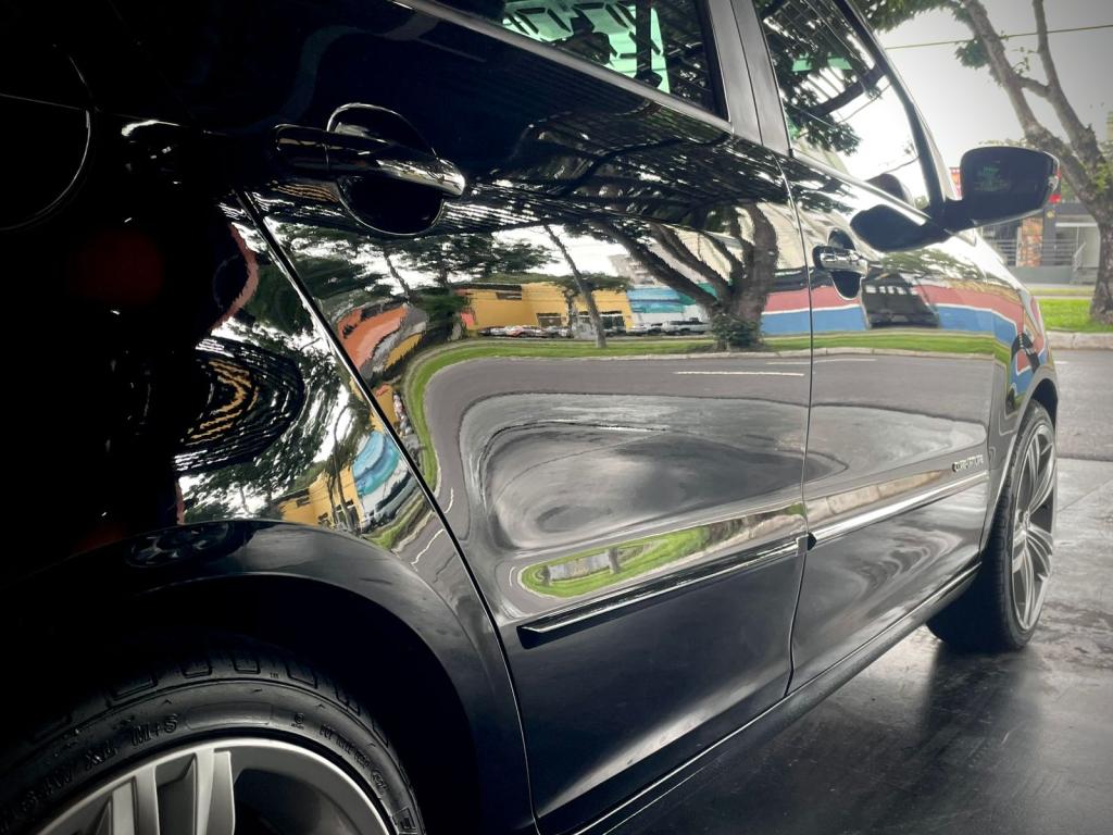 VOLKSWAGEN Fox - Foto