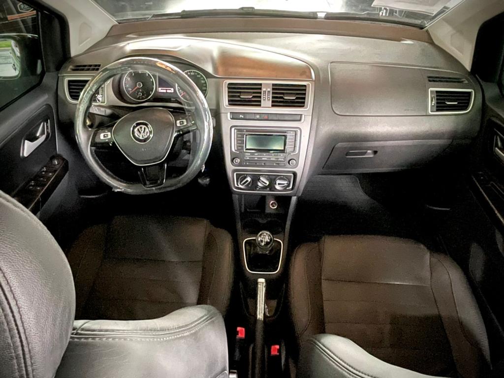 VOLKSWAGEN Fox - Foto
