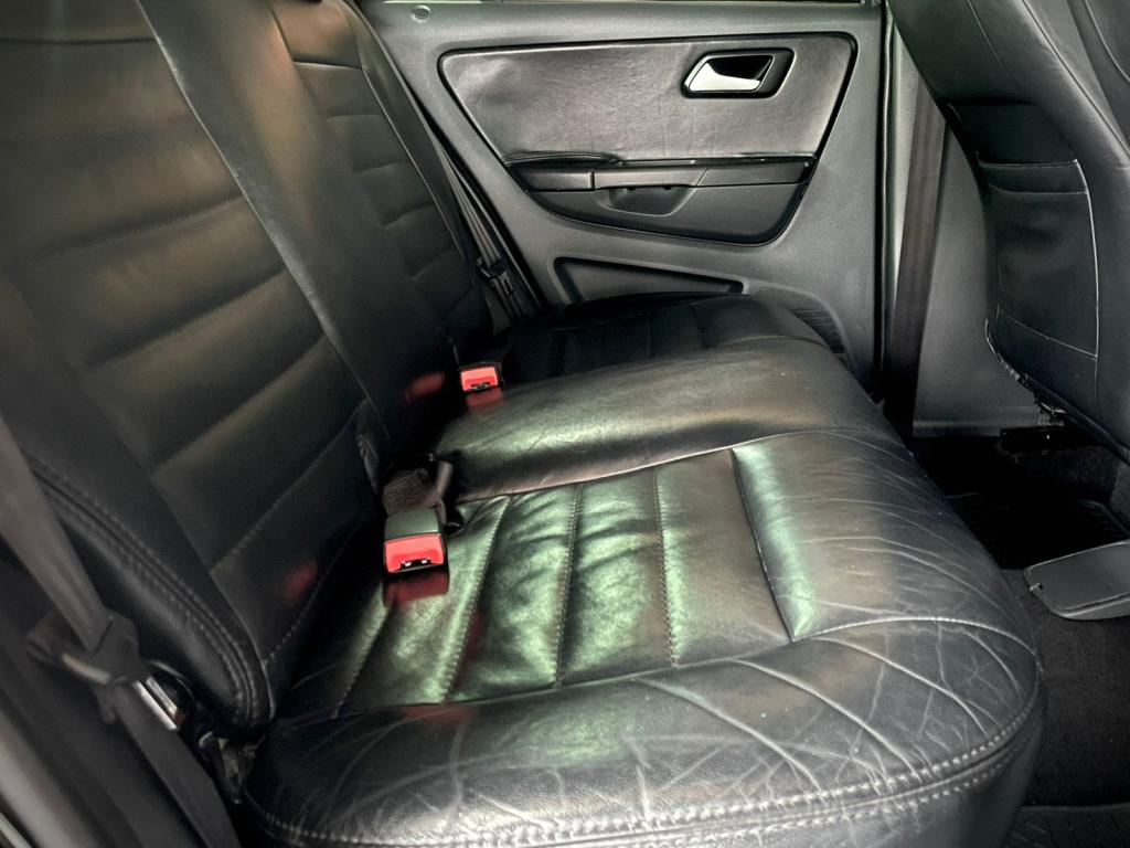 VOLKSWAGEN Fox - Foto