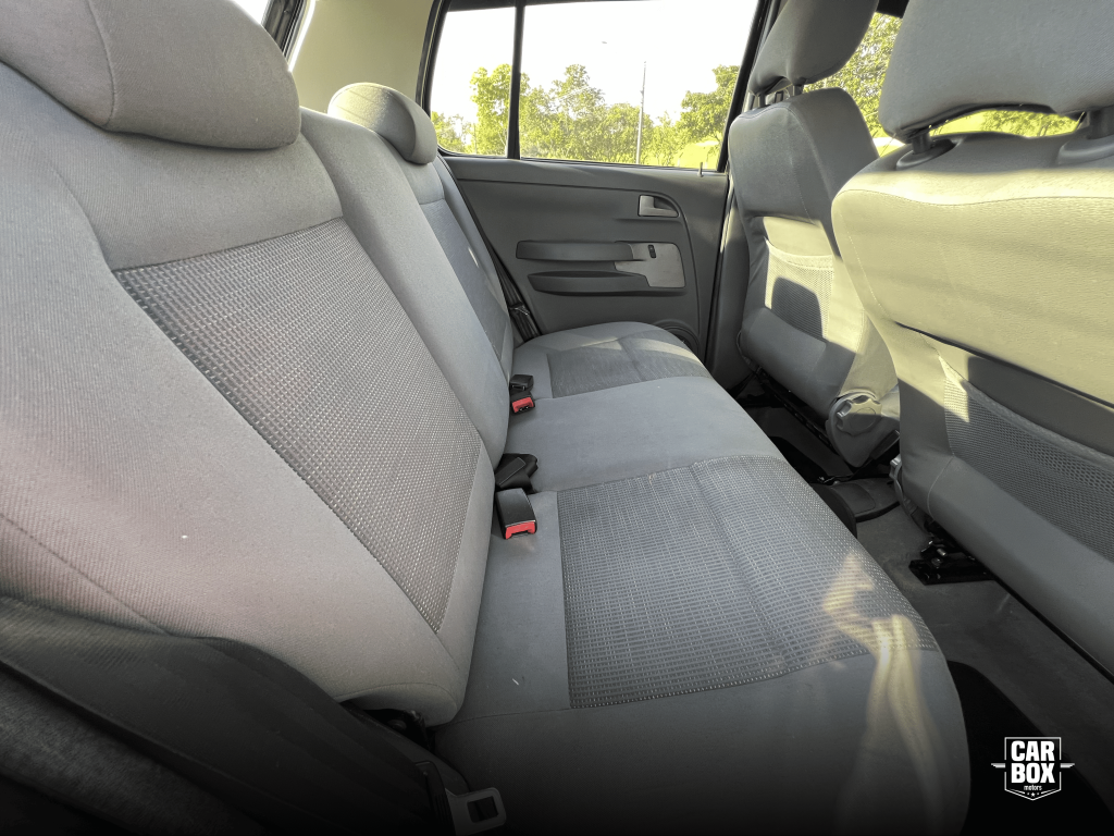 VOLKSWAGEN Fox - Foto