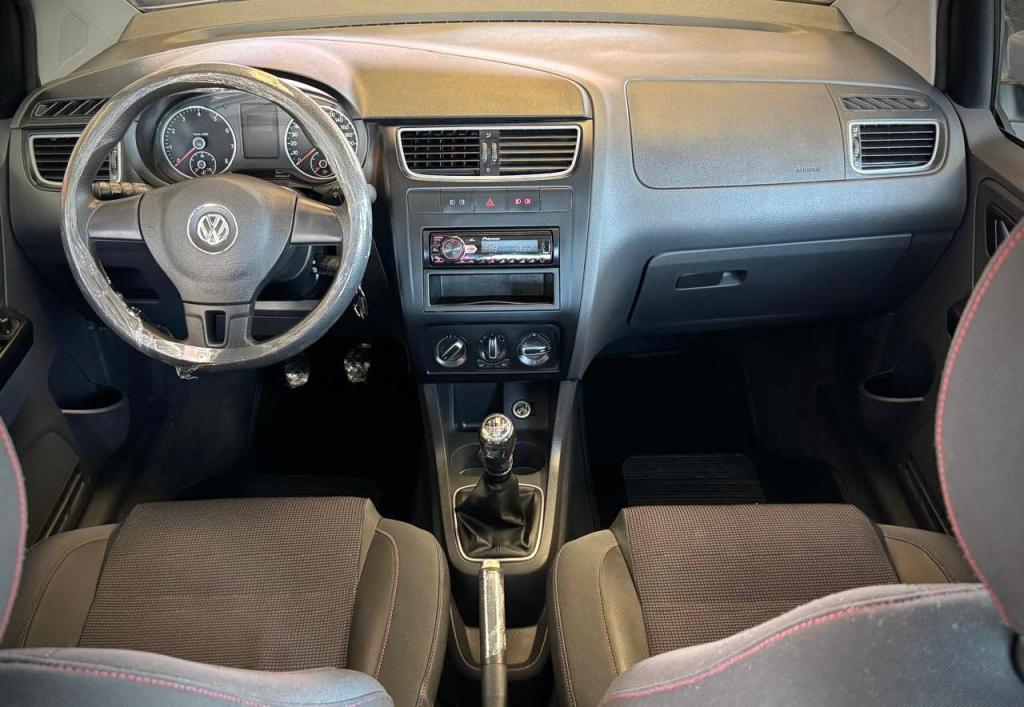 VOLKSWAGEN Fox - Foto