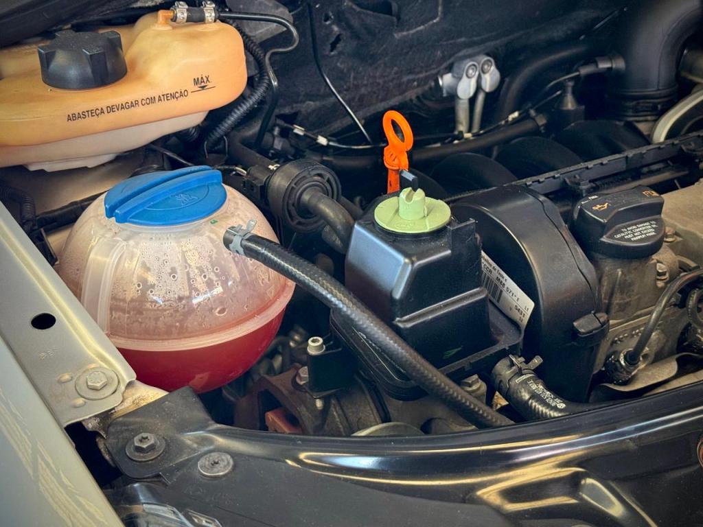 VOLKSWAGEN Fox - Foto