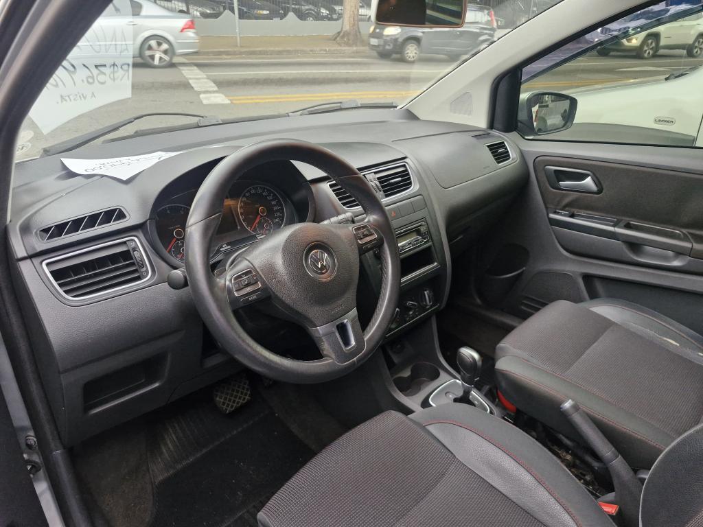 VOLKSWAGEN Fox - Foto
