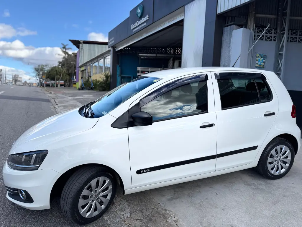 VOLKSWAGEN Fox - Foto