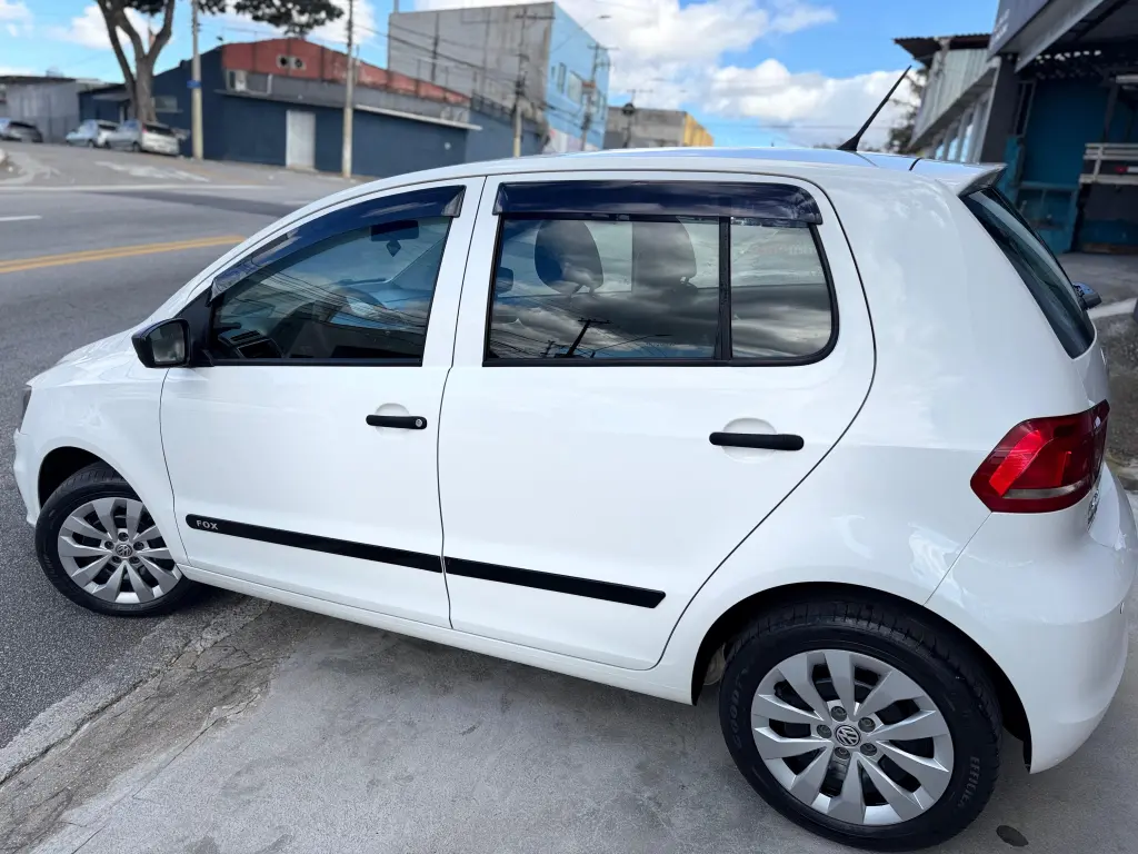 VOLKSWAGEN Fox - Foto