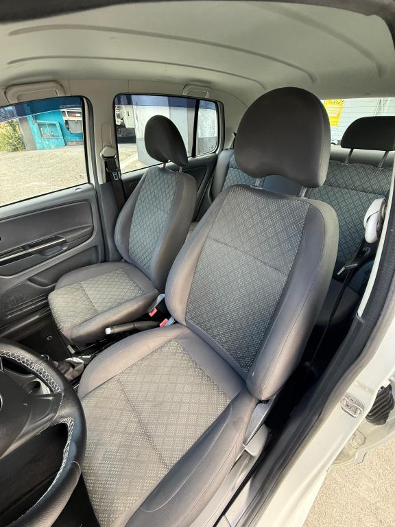 VOLKSWAGEN Fox - Foto