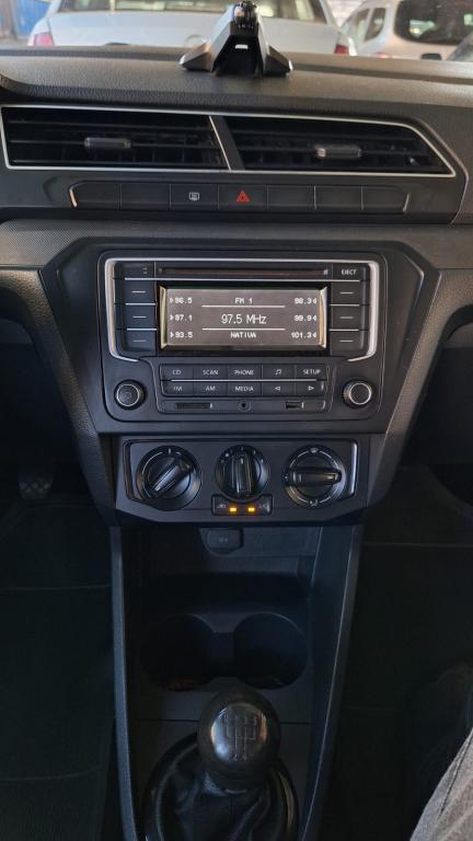 VOLKSWAGEN Gol - Foto