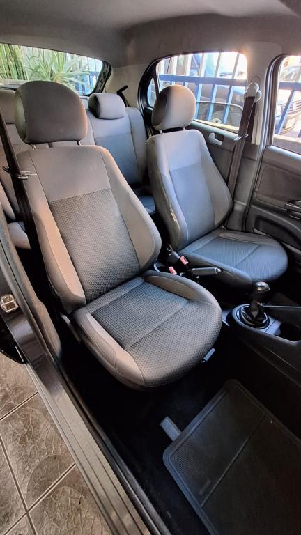 VOLKSWAGEN Gol - Foto