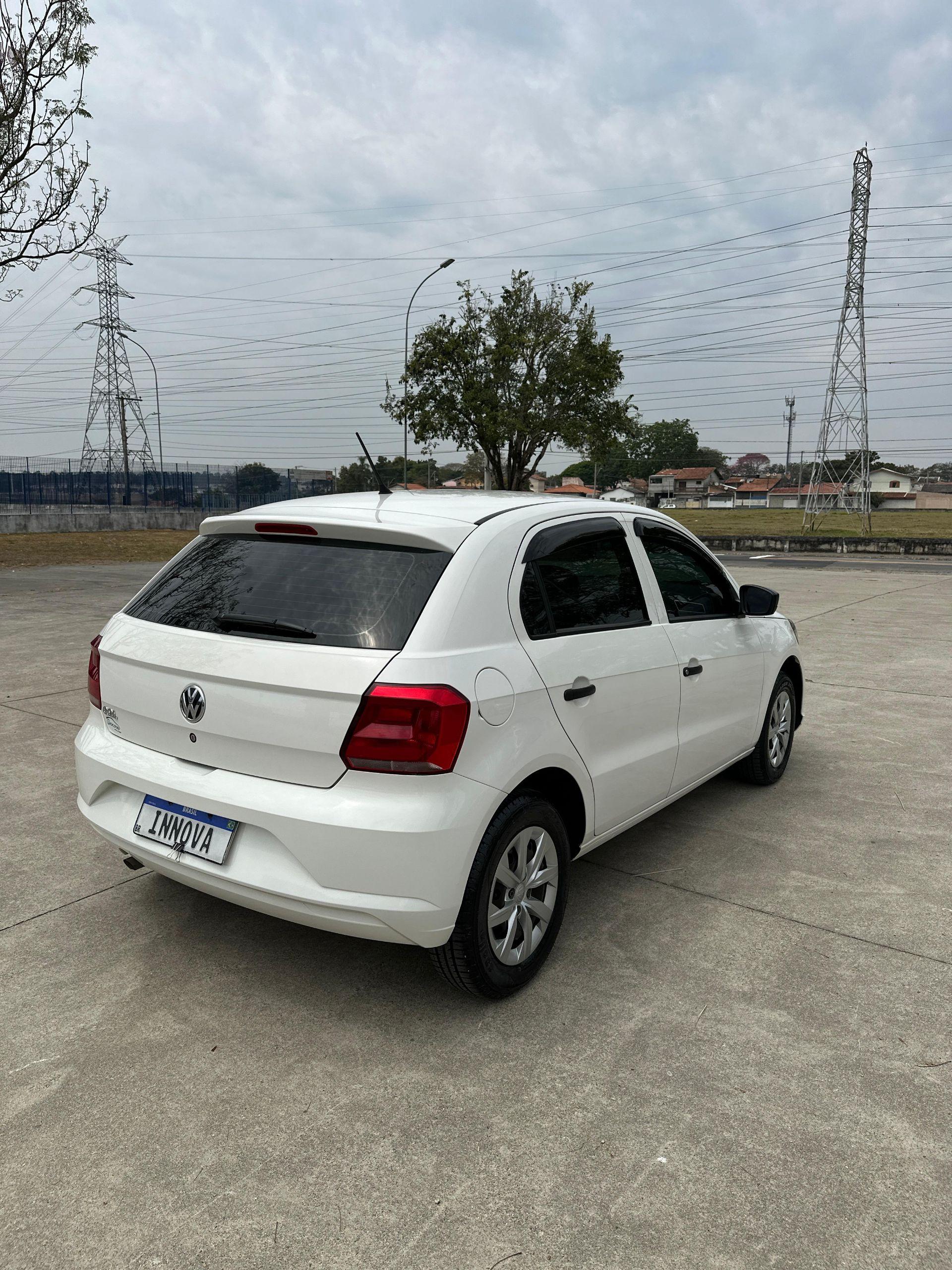 VOLKSWAGEN Gol - Foto