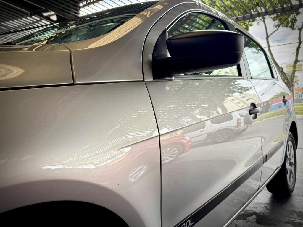 VOLKSWAGEN Gol - Foto