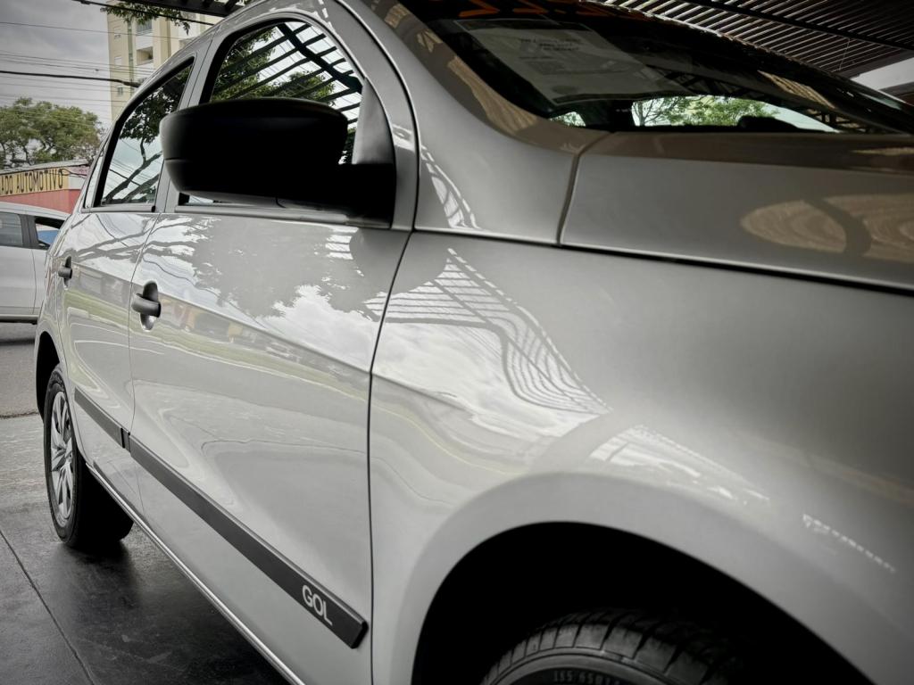 VOLKSWAGEN Gol - Foto