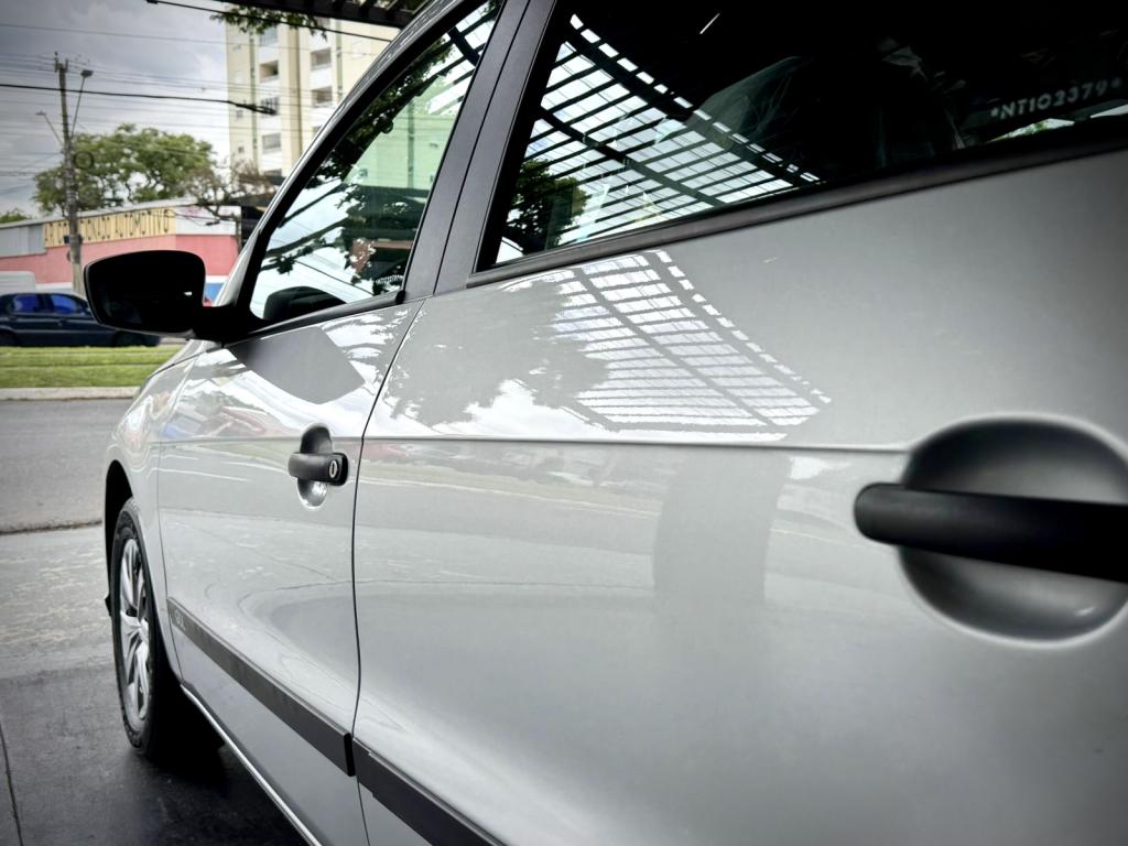 VOLKSWAGEN Gol - Foto