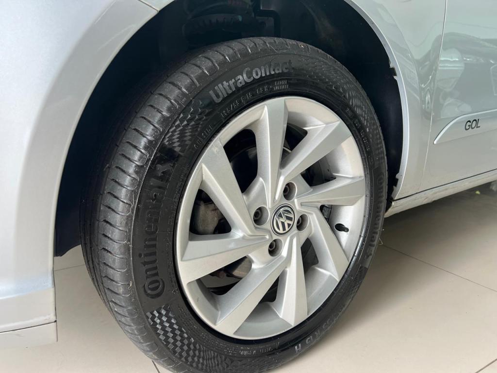 VOLKSWAGEN Gol - Foto