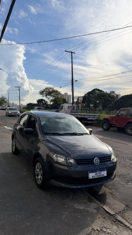 VOLKSWAGEN Gol