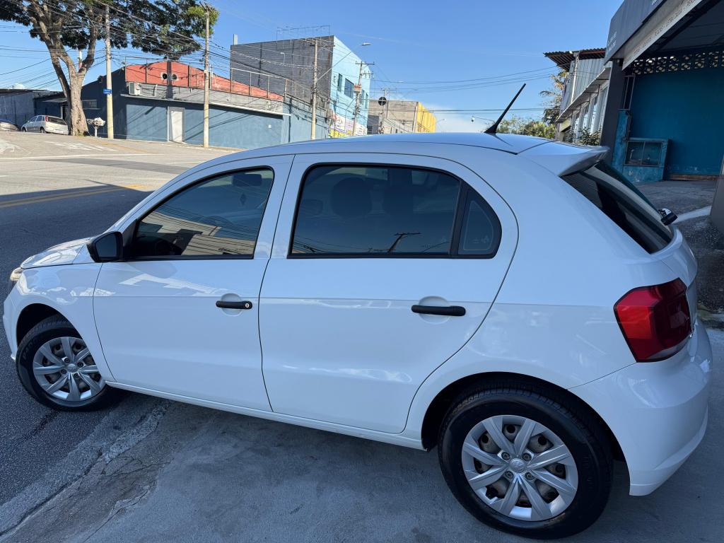 VOLKSWAGEN Gol - Foto