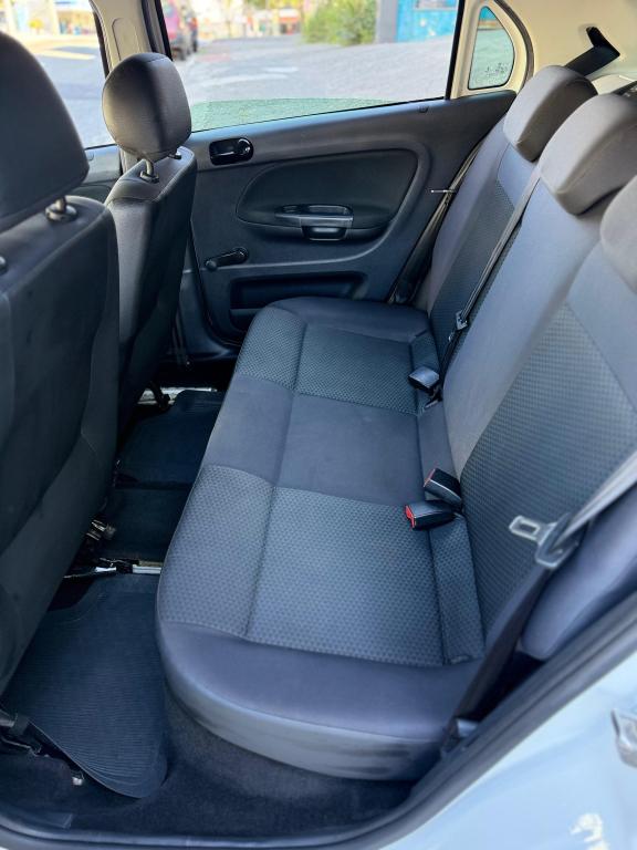 VOLKSWAGEN Gol - Foto