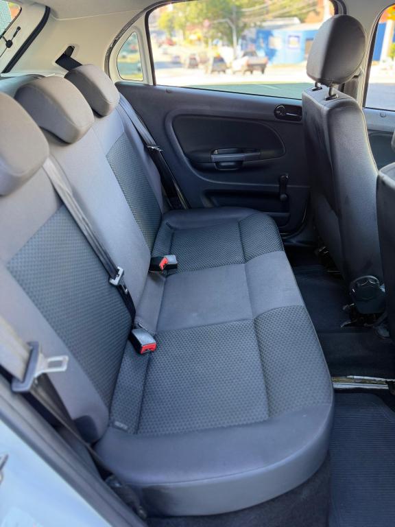 VOLKSWAGEN Gol - Foto