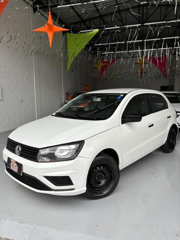 VOLKSWAGEN Gol