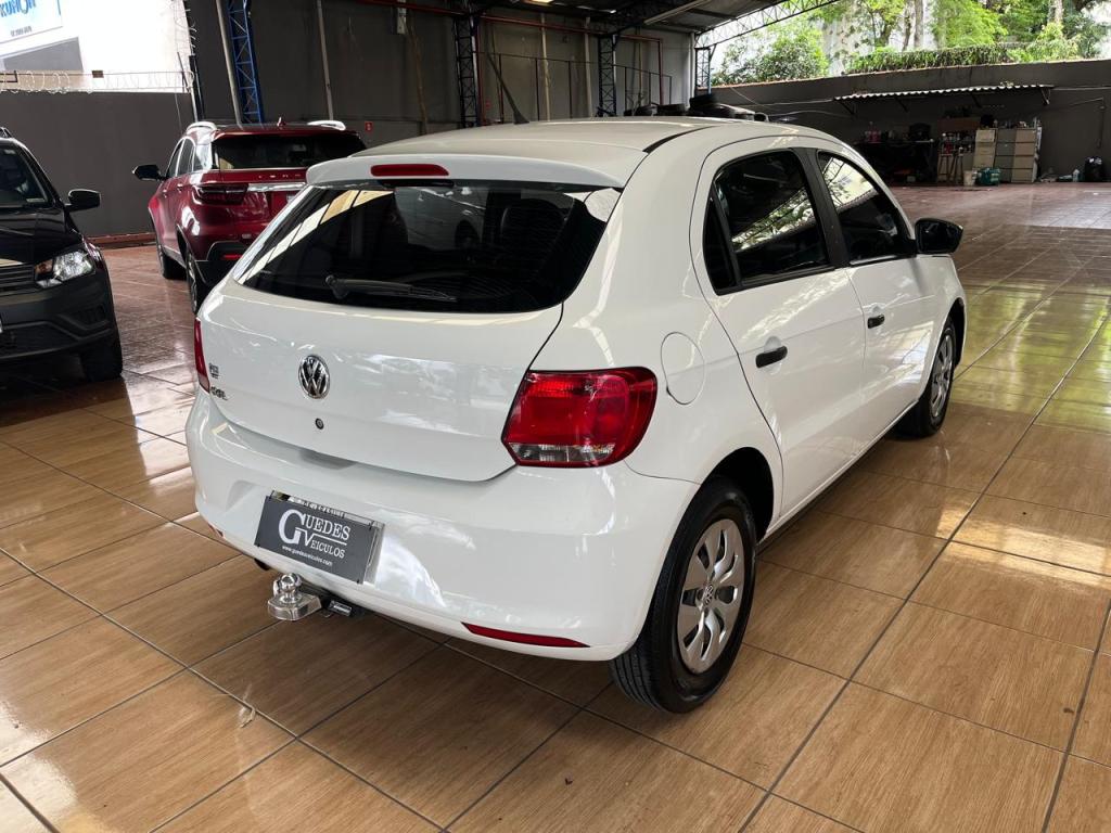 VOLKSWAGEN Gol - Foto