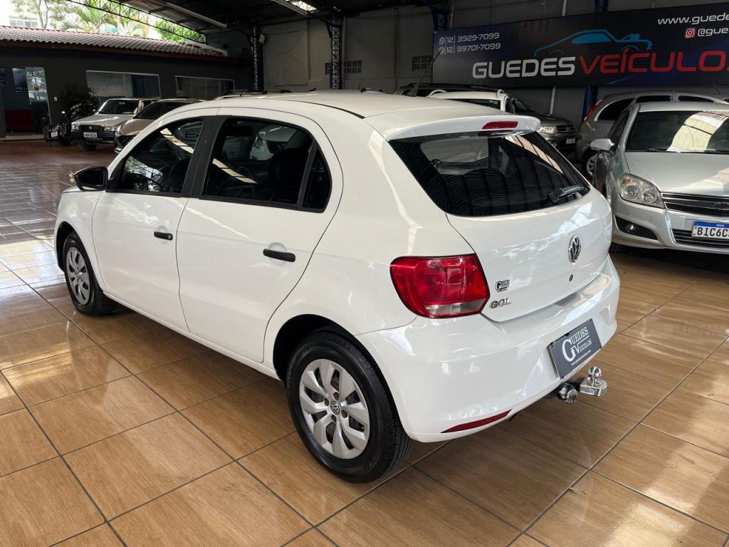 VOLKSWAGEN Gol - Foto