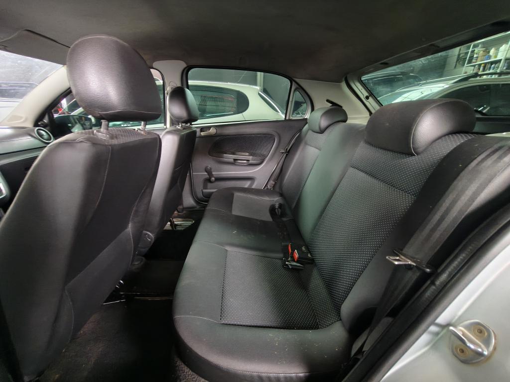 VOLKSWAGEN Gol - Foto
