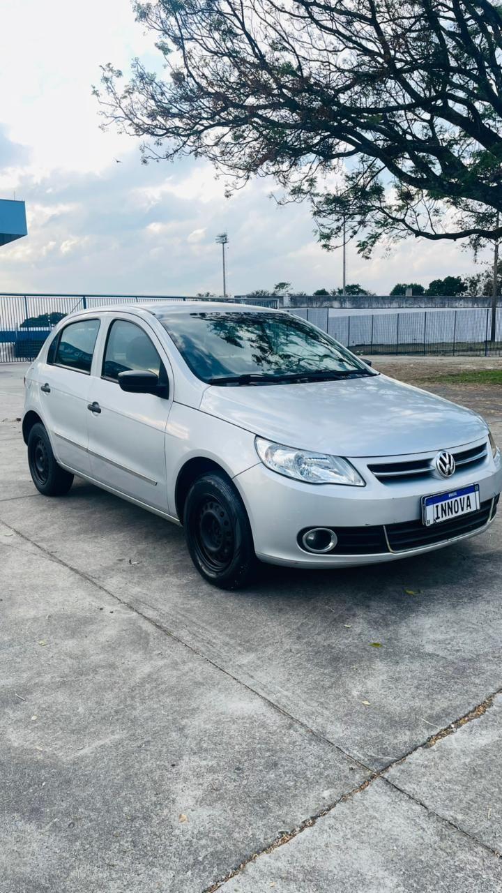 VOLKSWAGEN Gol